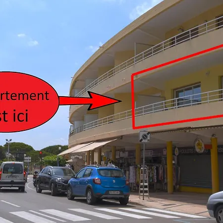 Superbe T2 4 Etoiles Climatise Faviere Refait A Neuf Bormes-les-Mimosas